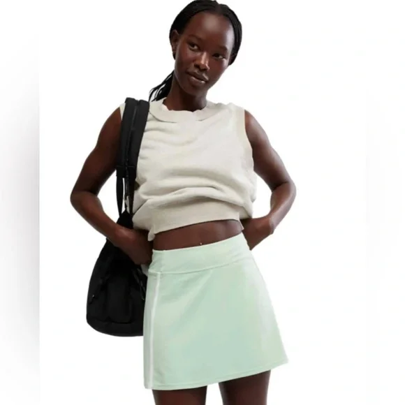 NWOT FP Movement Never Better Volleyball skirt size medium pistachio casual yoga - Picture 2 of 8